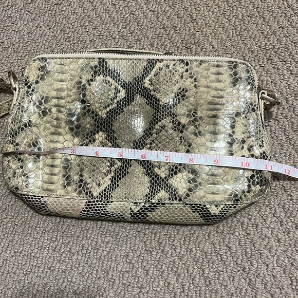Danier | Genuine Leather Snakeskin Crossbody Bag - Picture 11 of 12